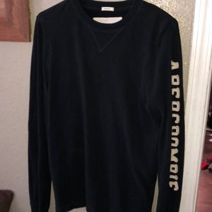 Men’s long sleeve